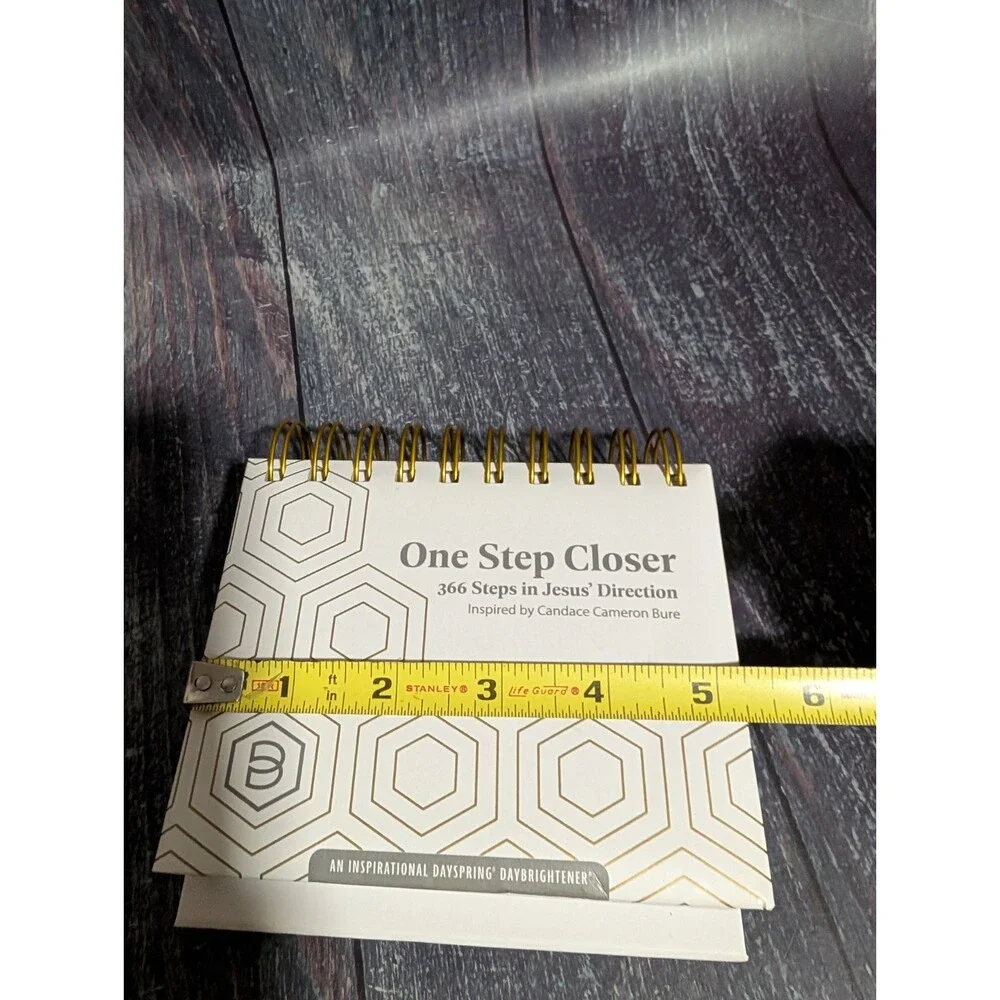One Step Closer 366 Steps In Jesus Direction Inspirational Daily Calendar Spiral
